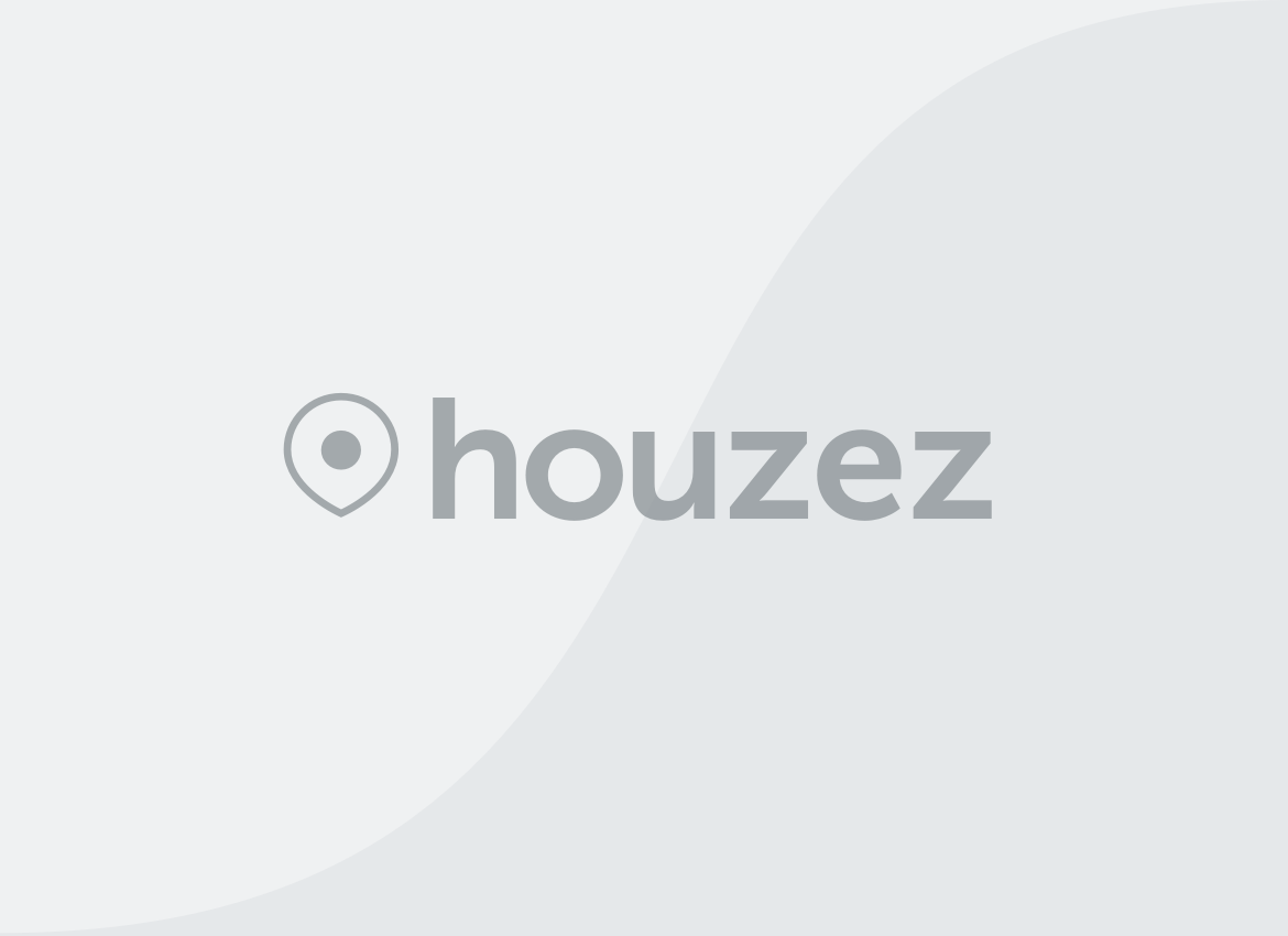 Property Listings for Sale by Estate.
